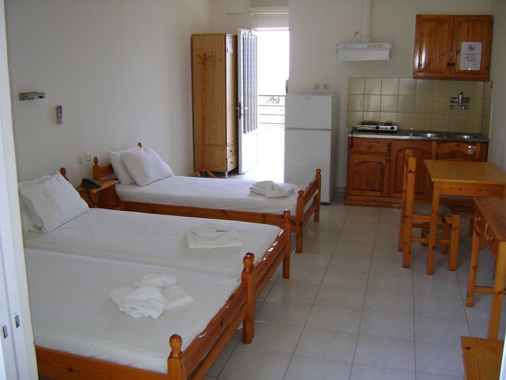 Hotel Kallithea 루트라 에디프수 객실 사진