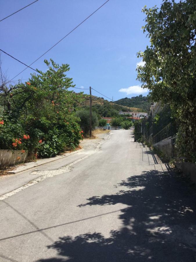 Hotel Kallithea 루트라 에디프수 외부 사진