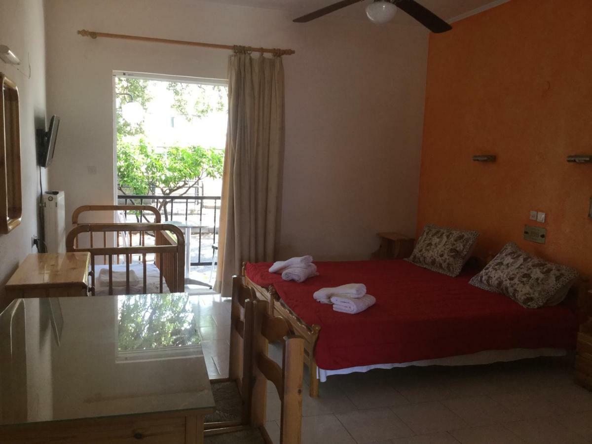 Hotel Kallithea 루트라 에디프수 외부 사진